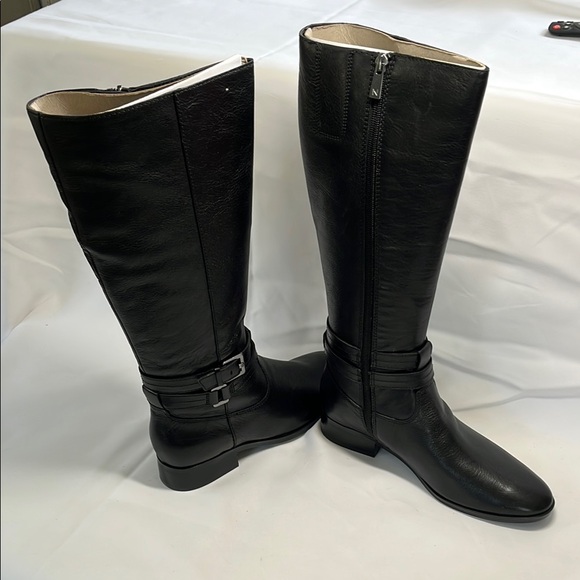 Naturalizer Black Leather Heeled Boots - Picture 4 of 9